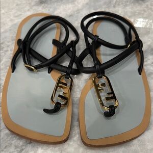 FENDI - HOLIDAY SALE 🎉🎉🎉 Elegant Black Sandals with Gold Accent